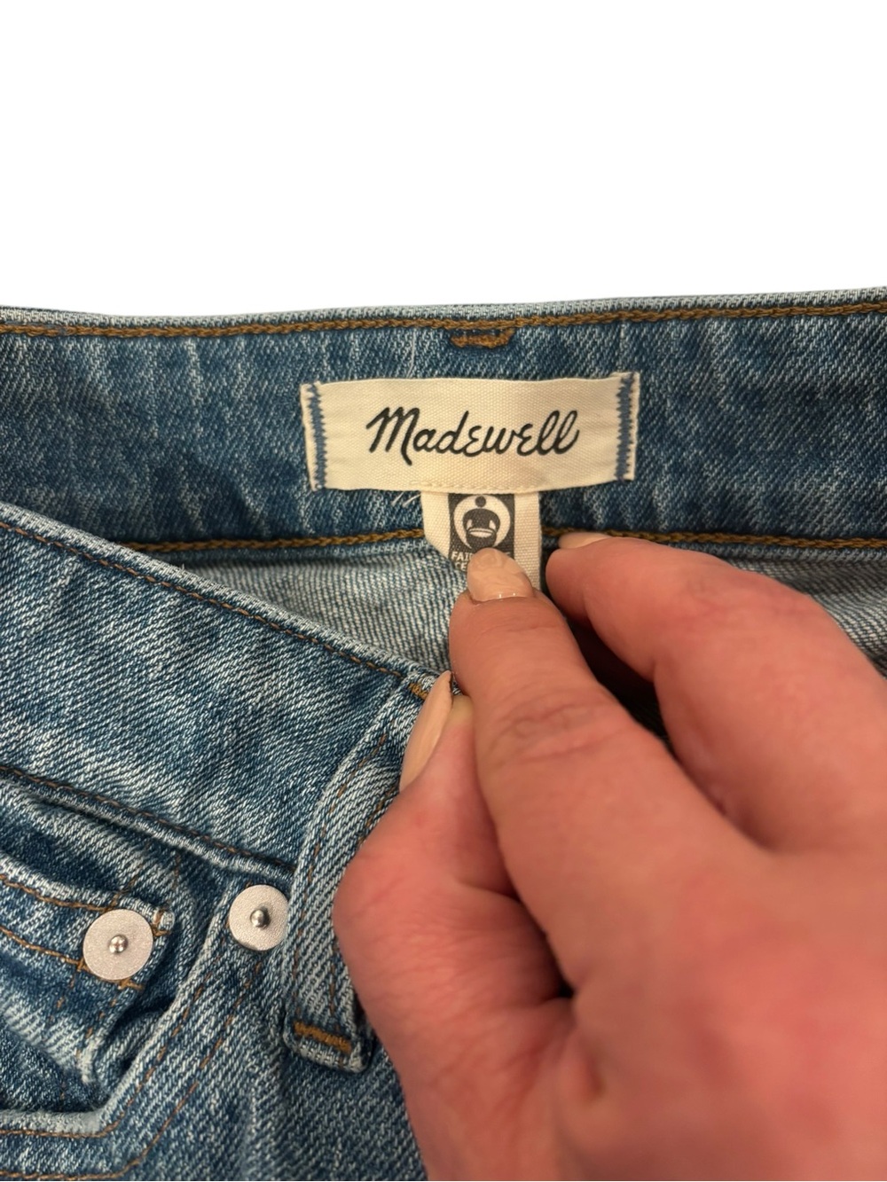 Madewell Women’s 90s Curvy Straight-Leg Jeans in Light Blue Denim Size 27 - Picture 5 of 5